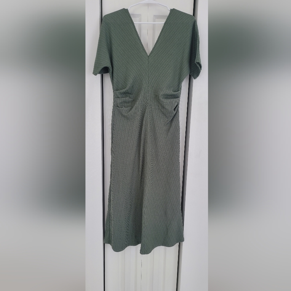 Zara Olive Ribbed Skirt